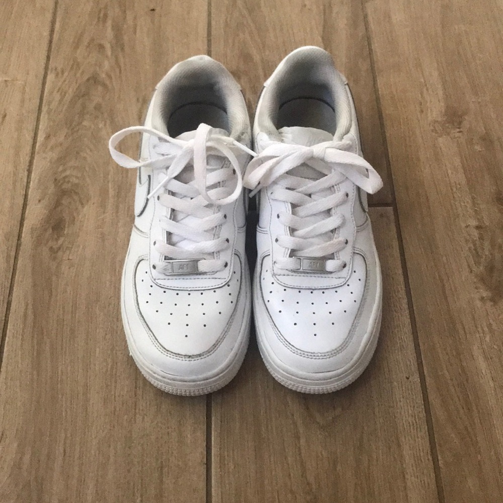 Girls Nike Air Force 1